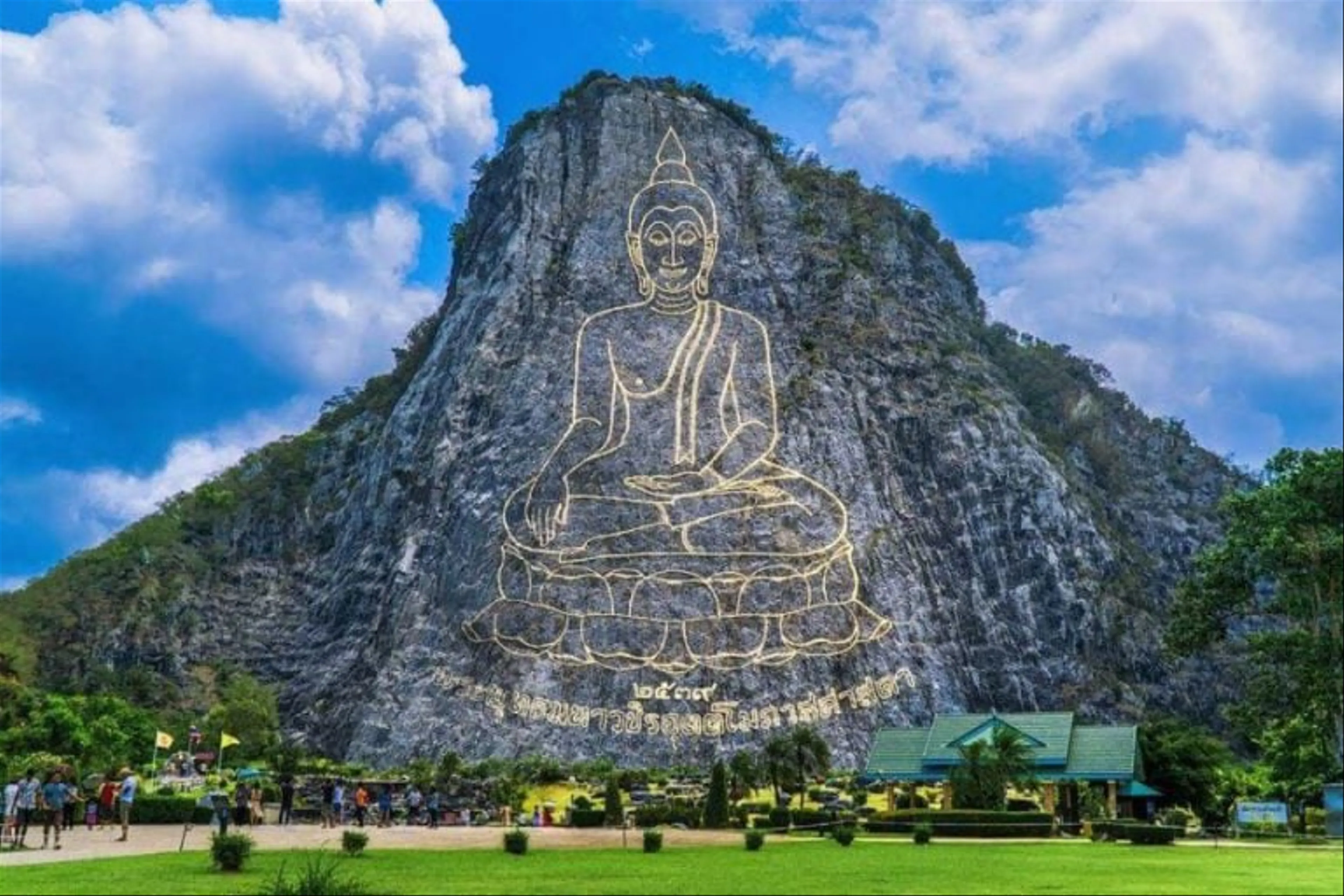 Wat Koh Sire là một địa điểm tham quan nổi tiếng ở Phuket, Thái Lan 