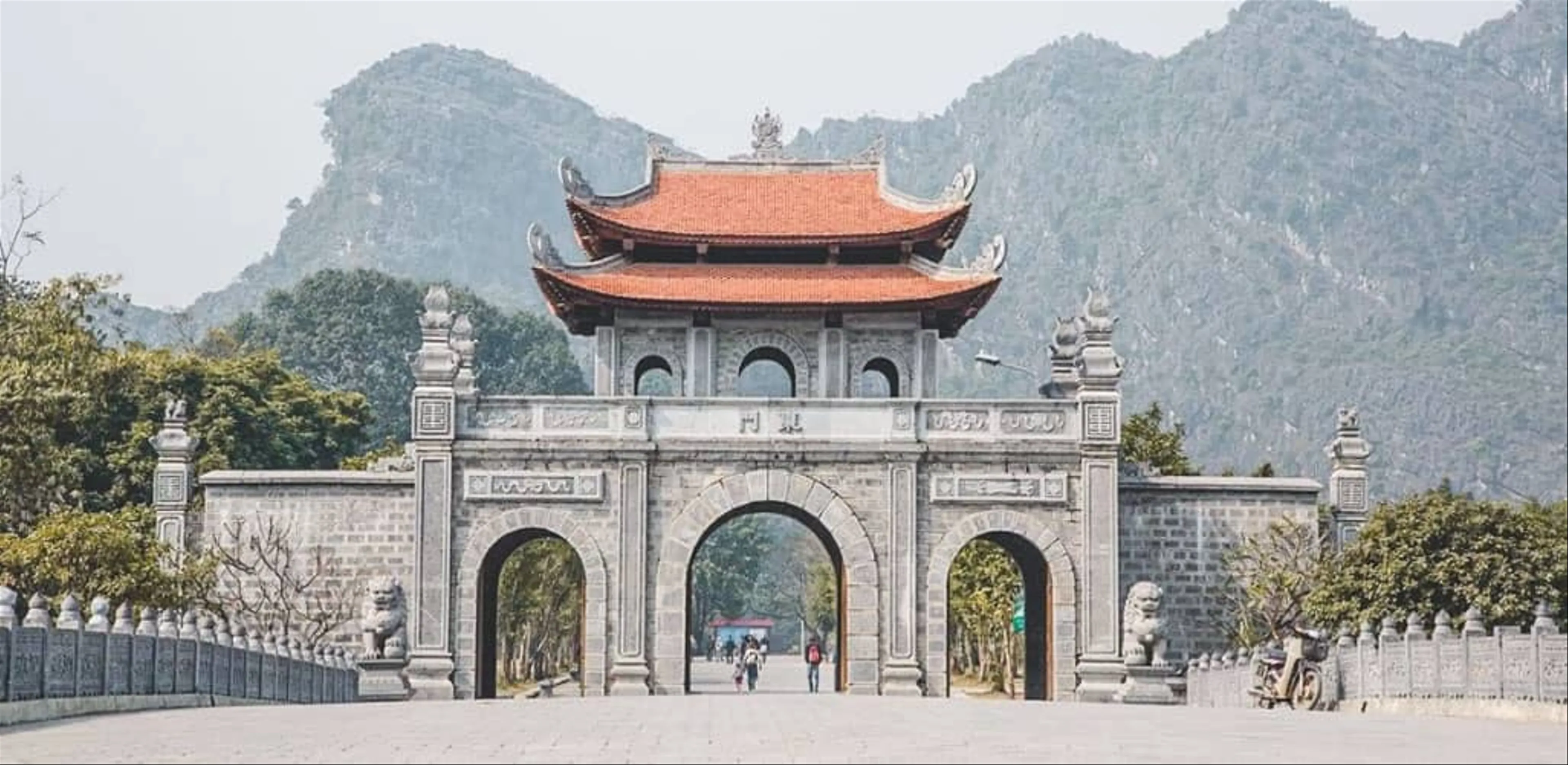 Khám phá Cố đô Hoa Lư - Hành trình về miền đất cổ