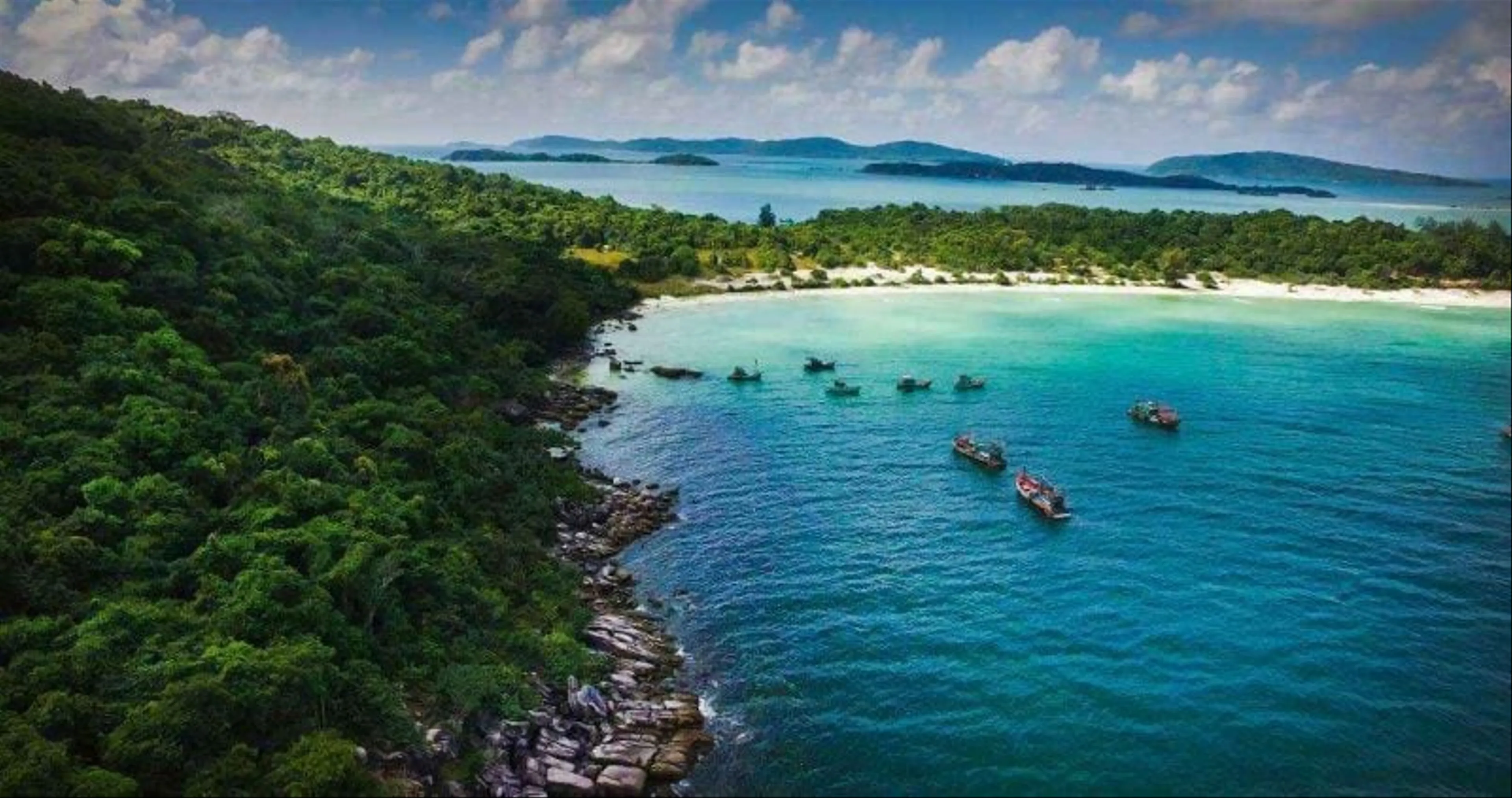 Hòn Kim Quy Phú Quốc - Địa điểm khám phá trong ngày thú vị ở đảo ngọc