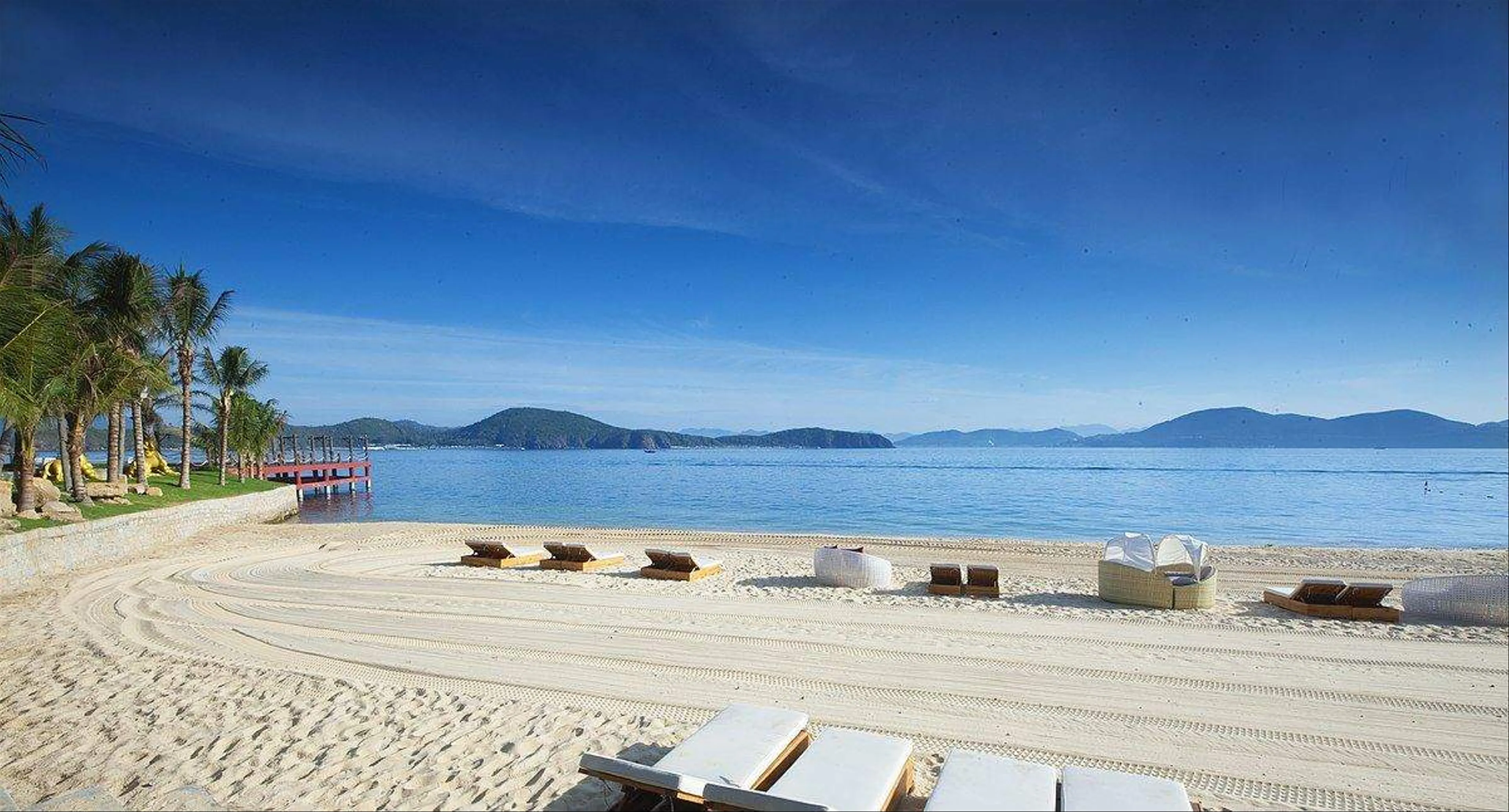 Khám phá thiên đường biển Hòn Tằm - Trải nghiệm du lịch nghỉ dưỡng tuyệt vời tại Nha Trang