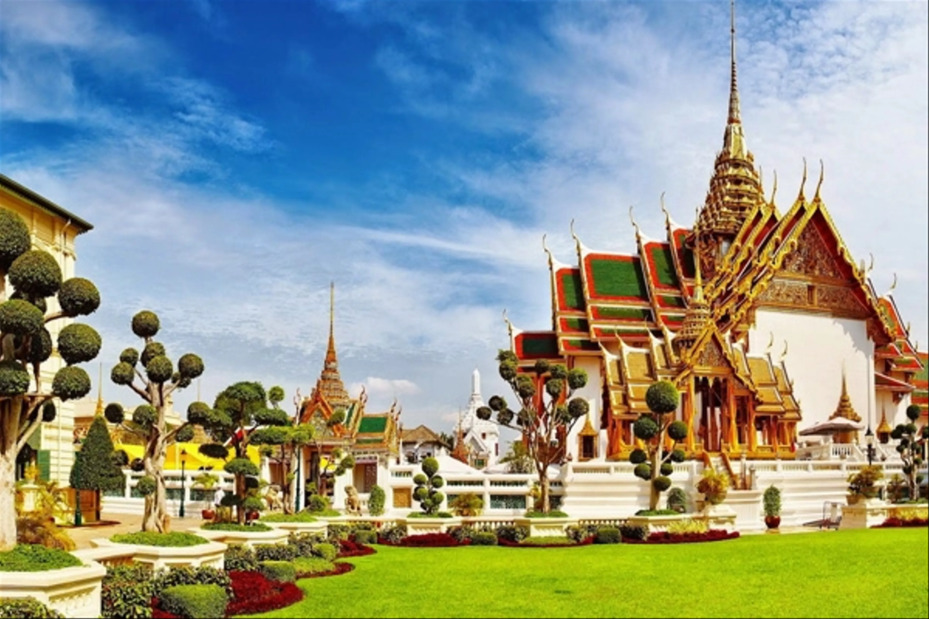 Wua Lai Walking Street là một trong những điểm đến nổi tiếng ở Chiang Mai, Thái Lan