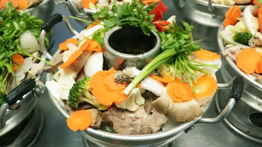 Dan Ich fish hotpot is a must-try