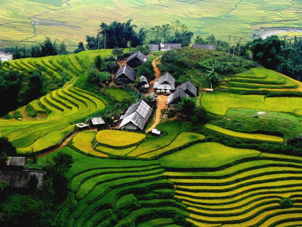 Tả Van đẹp như tranh vẽ
