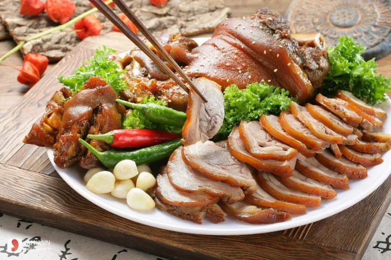 Armpit pork is very lean and has a unique delicious taste
