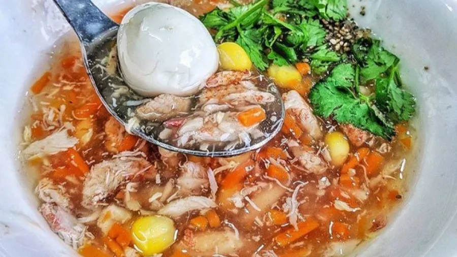 Crab soup is not only delicious but also very nutritious