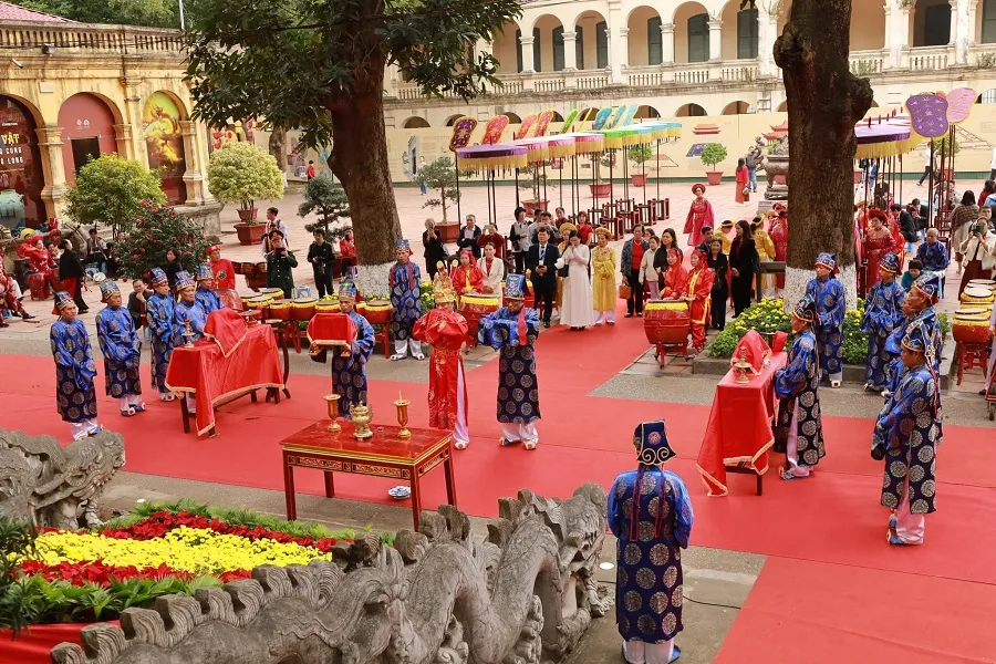 Lễ hội độc đáo diễn ra hàng năm tại điện Kính Thiên