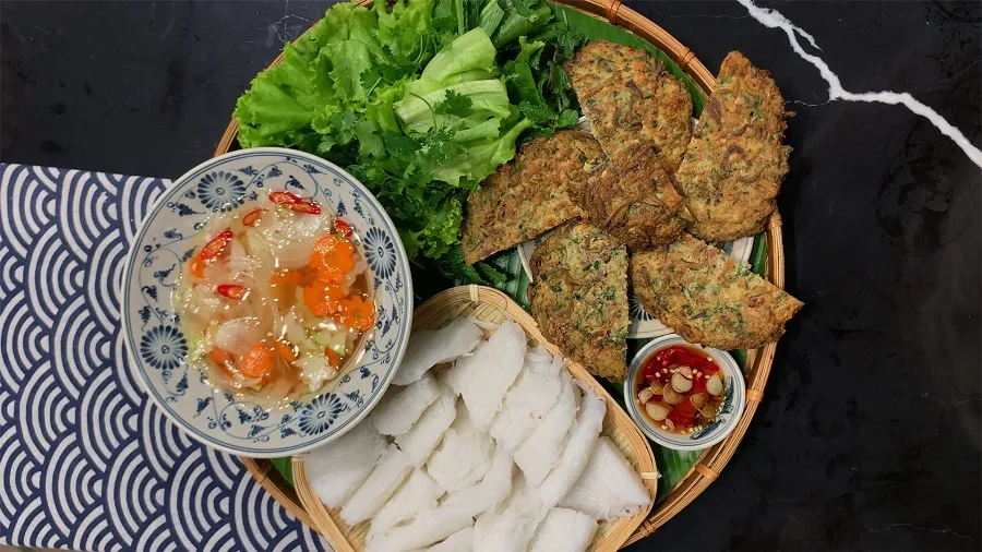 Chả rươi thơm ngon béo ngậy