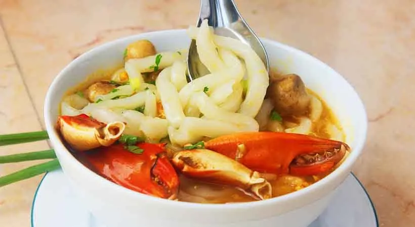 Delicious crab noodle soup in Saigon