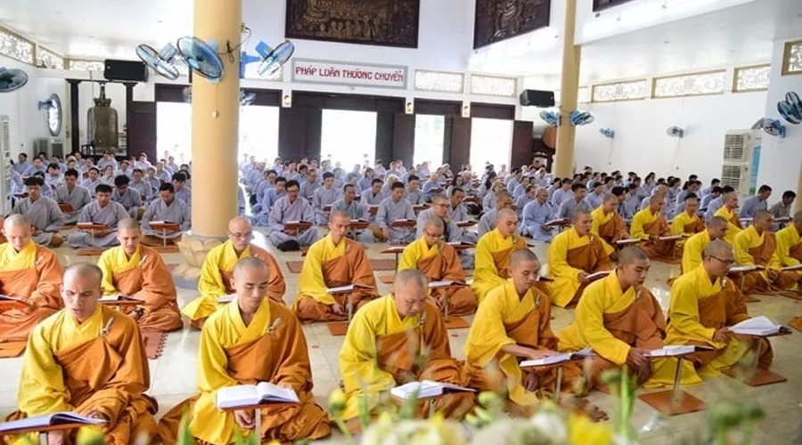 Dharma wheel of Hoang Phat pagoda, Saigon