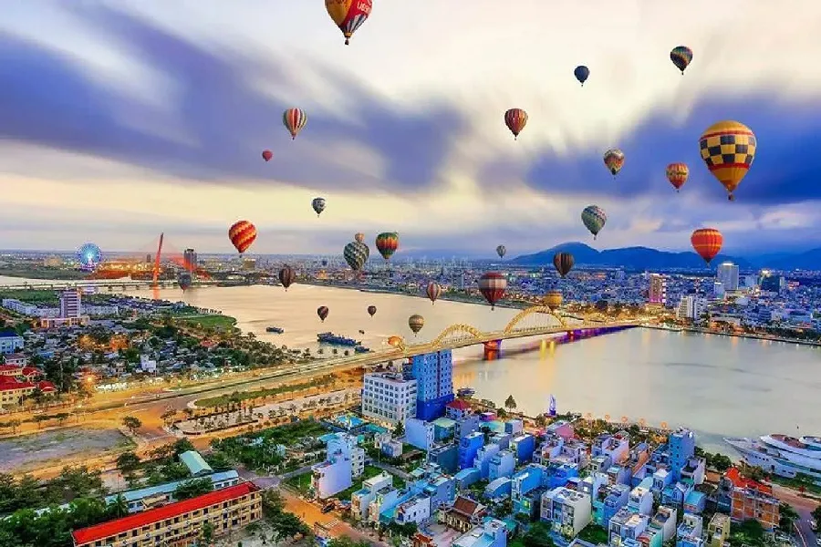 Da Nang festival season