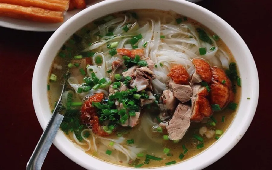Bún vịt quay đậm vị ngọt béo