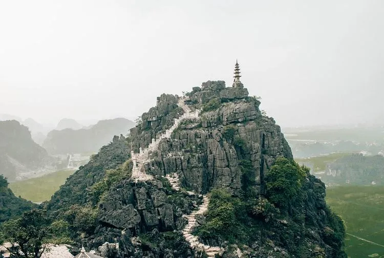 Hang Mua in Ninh Binh