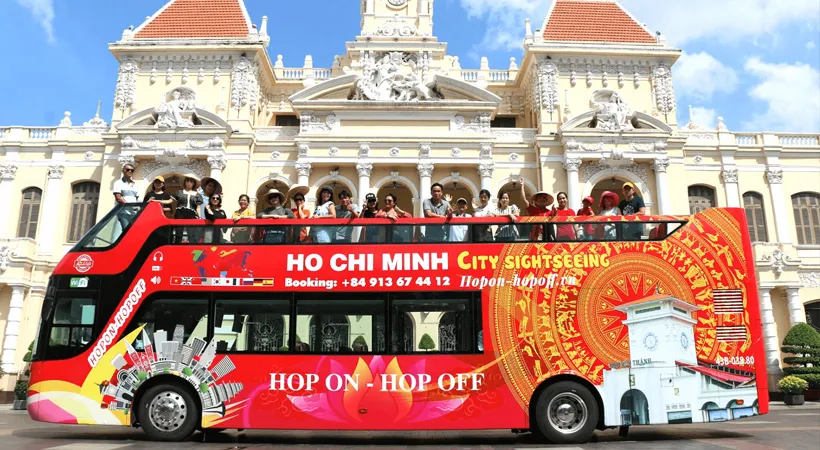 double decker bus around saigon