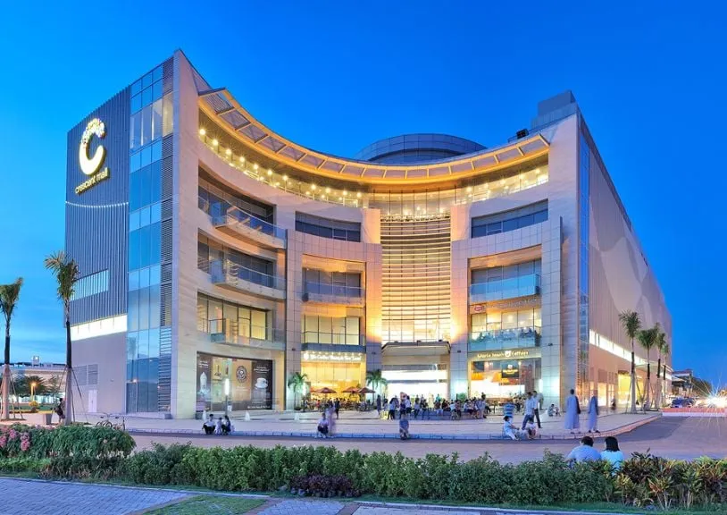 The Hottest Shopping Center in District 7