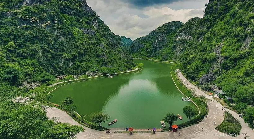 Toàn cảnh động Am Tiêm