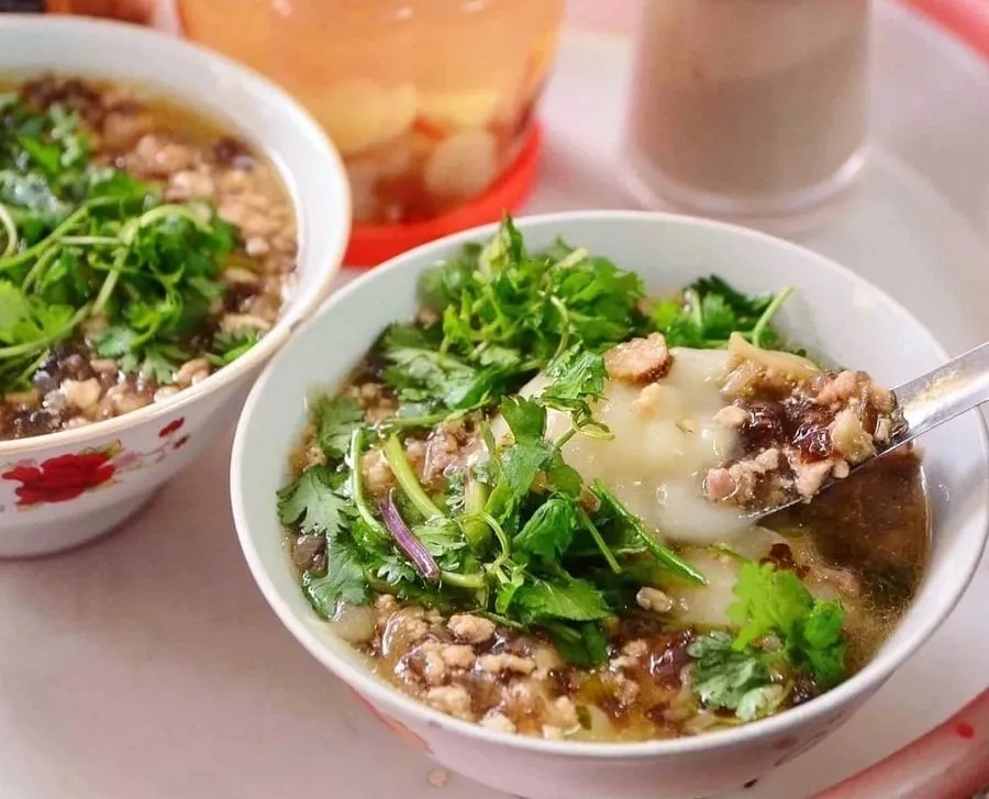 You can combine many types of herbs to serve
