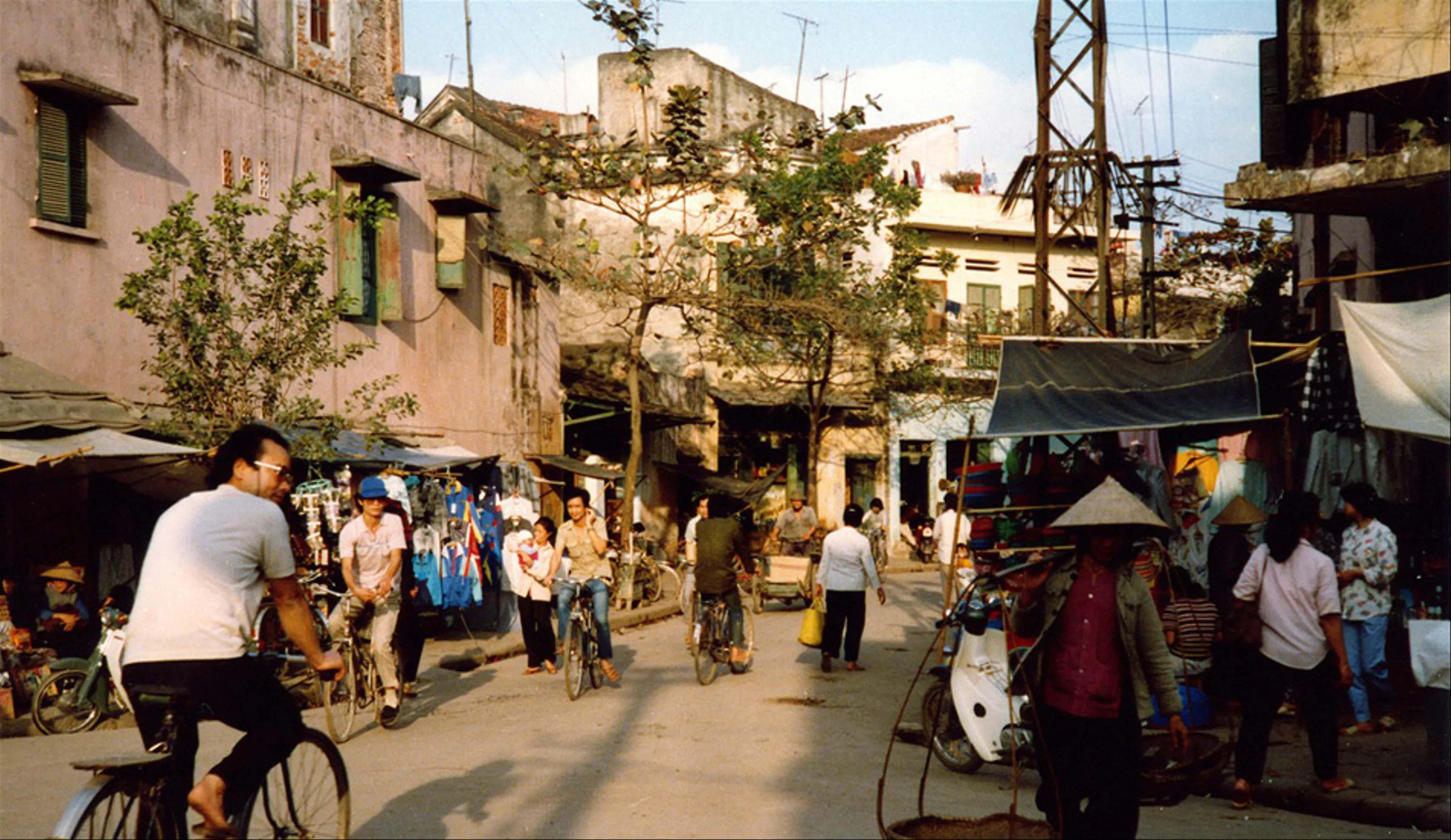 Top 5 spring vacation destinations in Hanoi you should visit