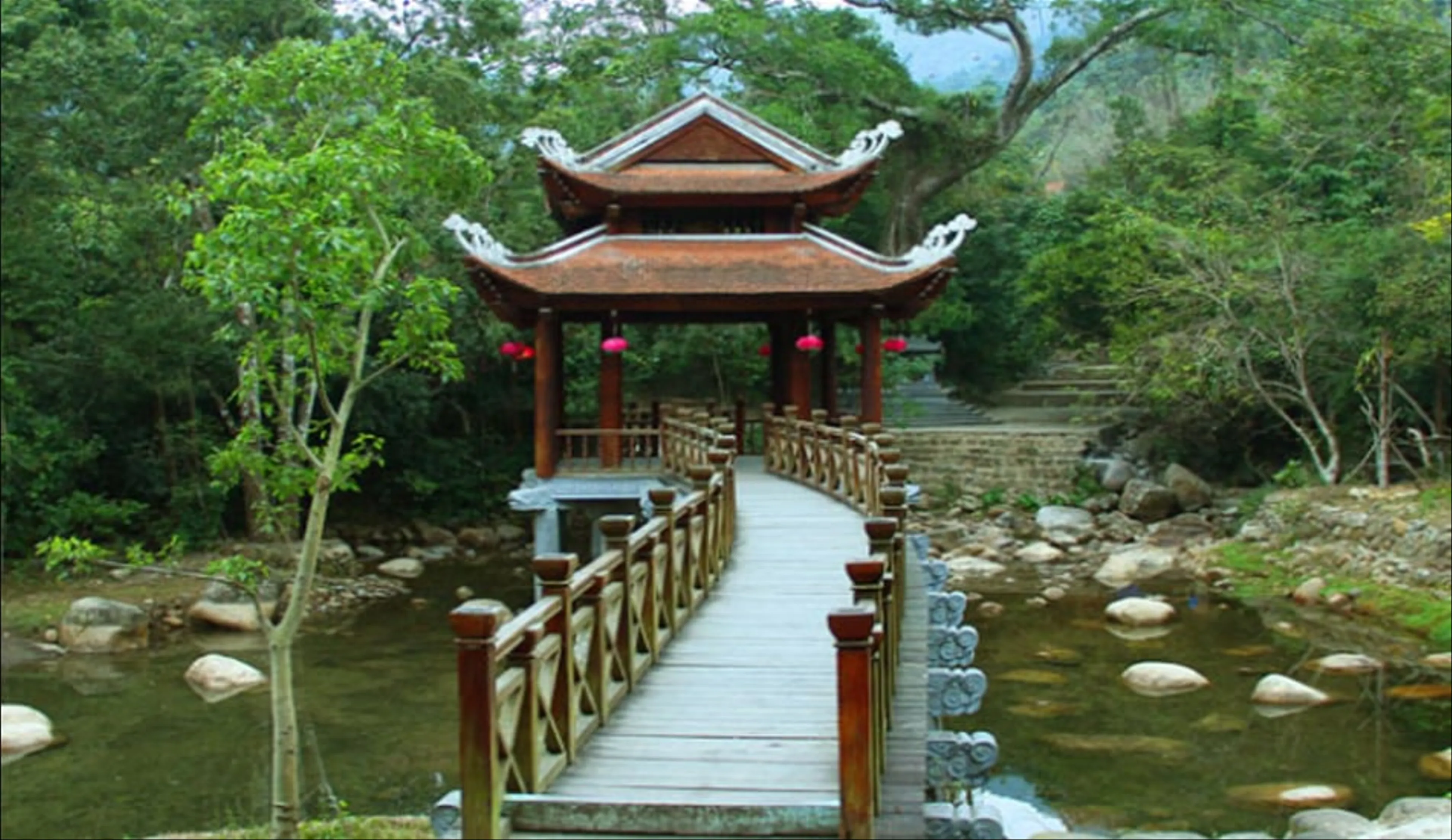 Exploring the Enchanting Yen Tu