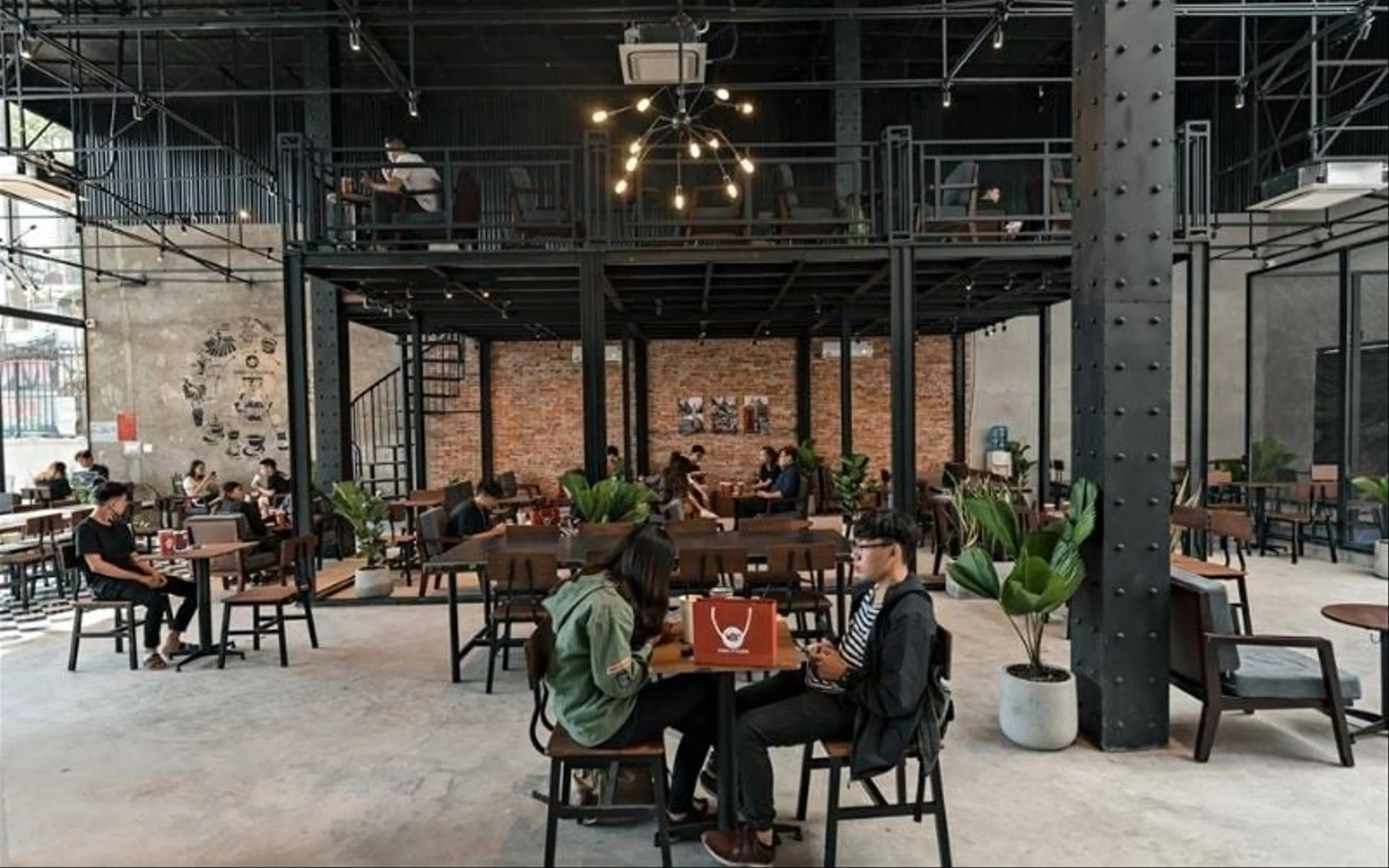 Discover the Top 9 24-Hour Cafes for Ultimate Chill in Saigon