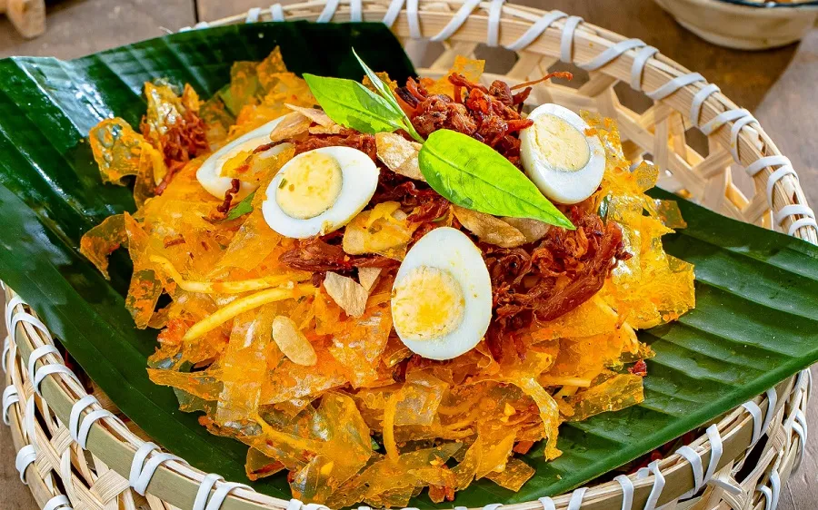 Nước sốt trộn sa tế là linh hồn của món ăn