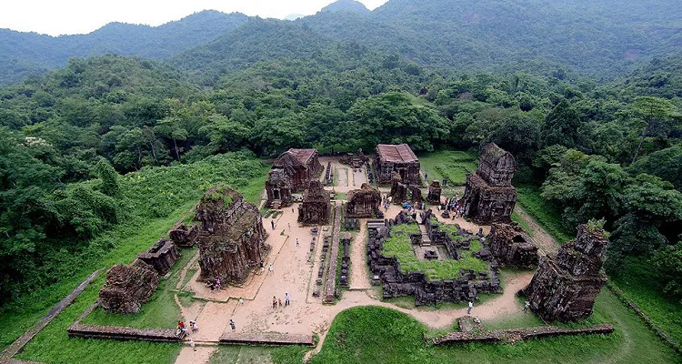 My Son Sanctuary brings a mysterious look