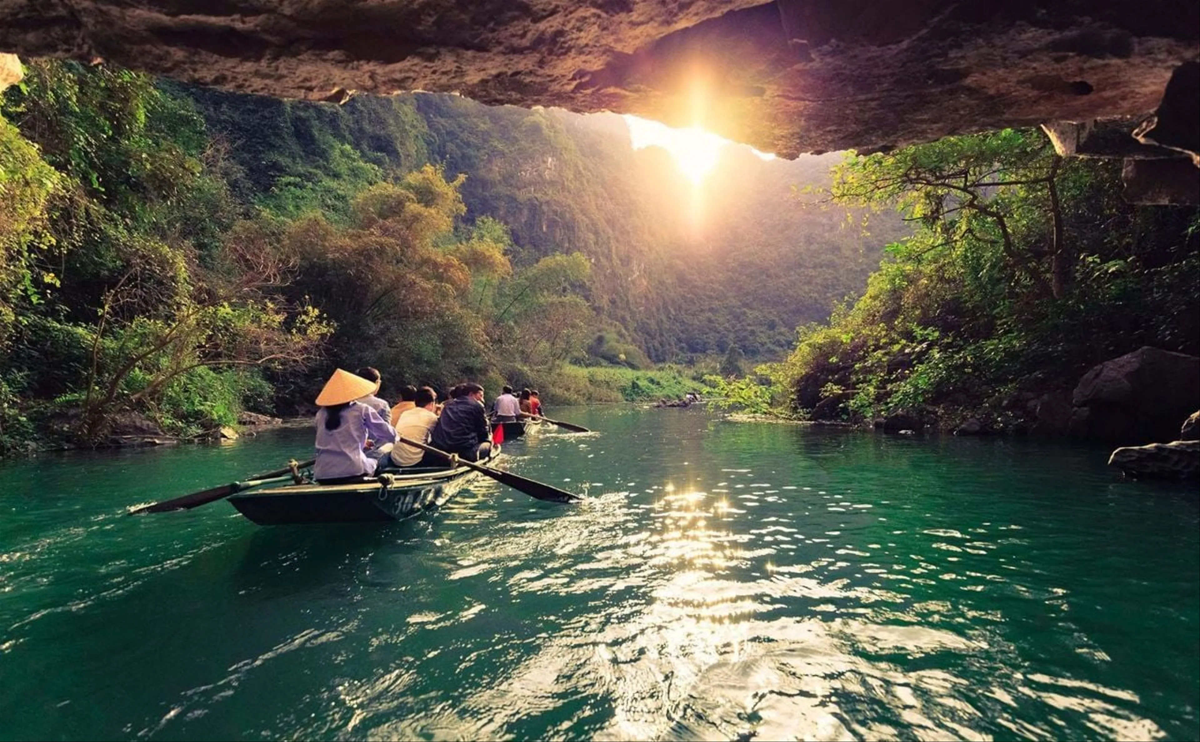 Hướng dẫn chi tiết đường đi đến Tràng An từ Hà Nội