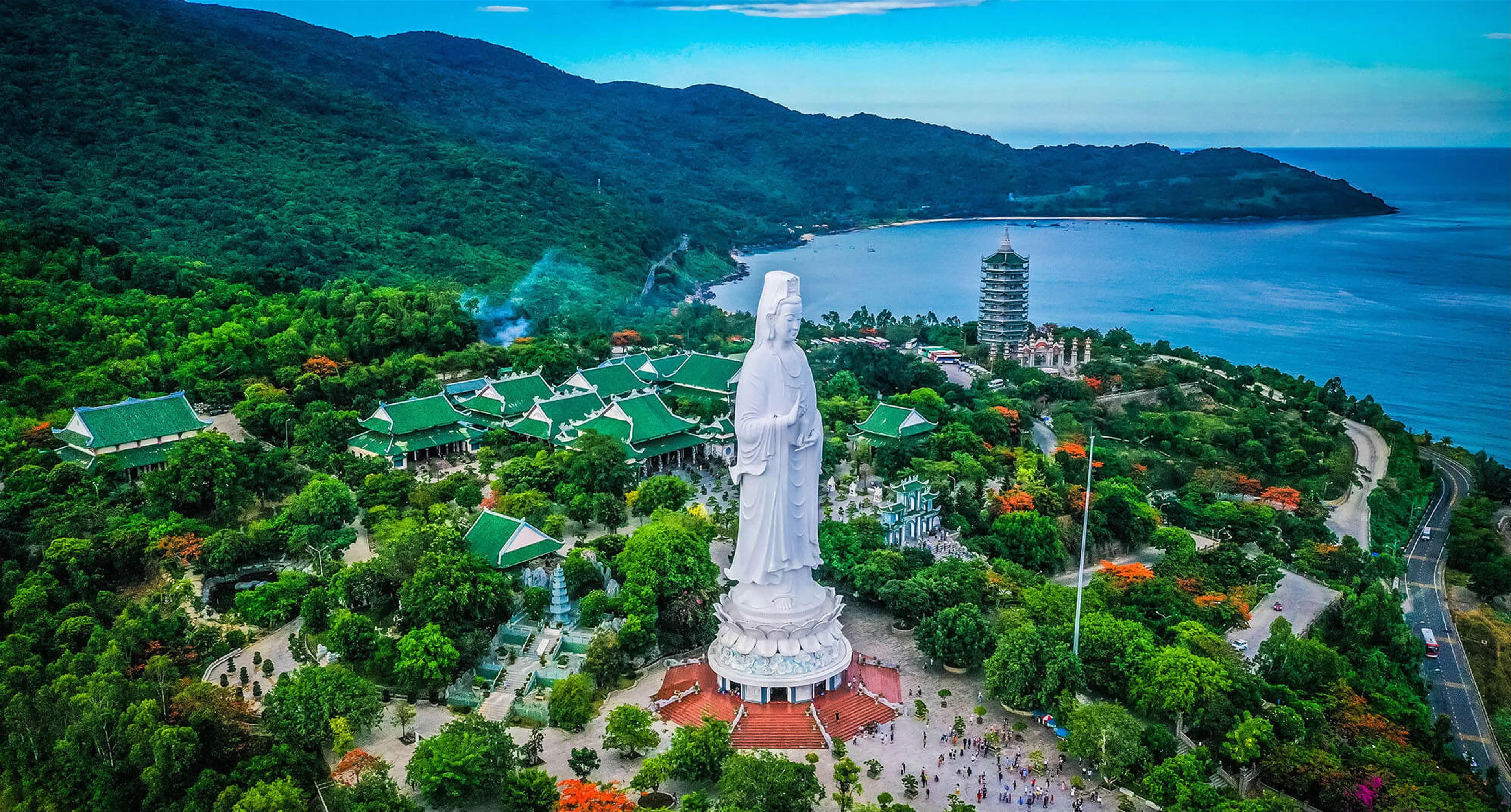 Chùa Linh Ứng- Địa điểm tâm linh thanh tịnh giữa lòng Đà Nẵng