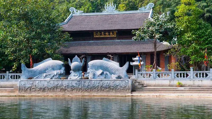 Đền Trình linh thiêng