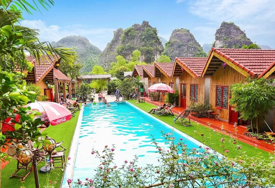 For You Homestay is close and cozy