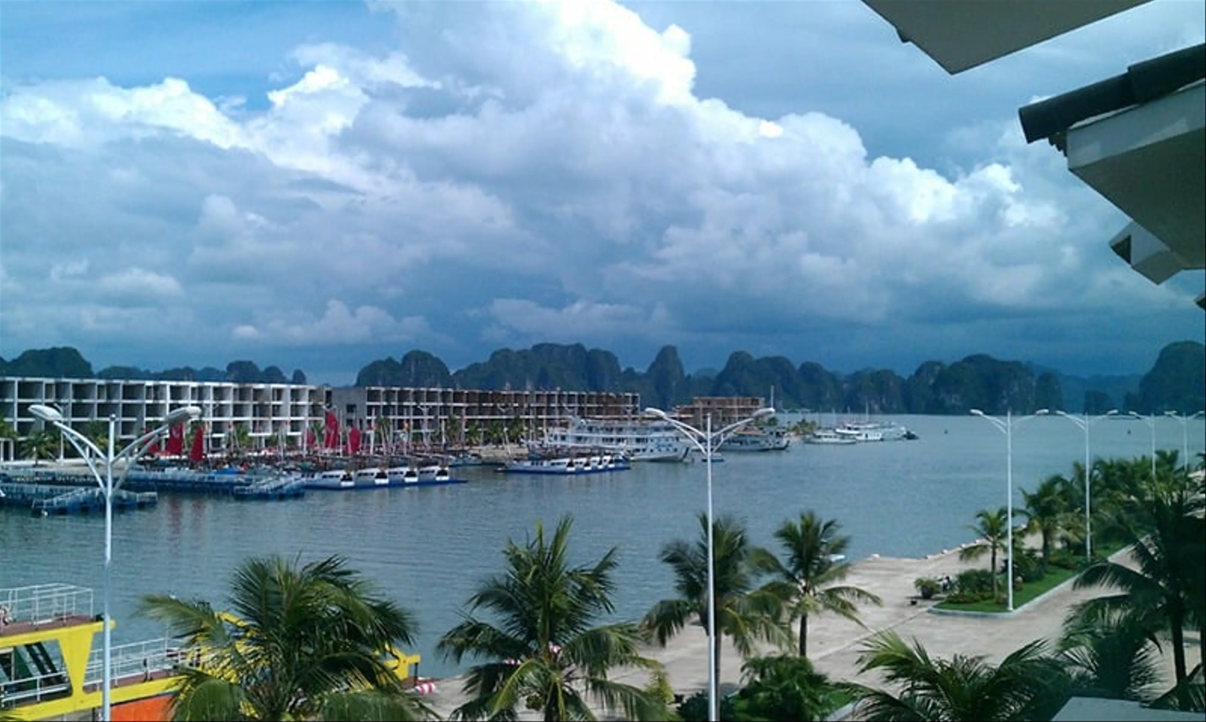 Discover the beauty of Tuan Chau Island, Quang Ninh
