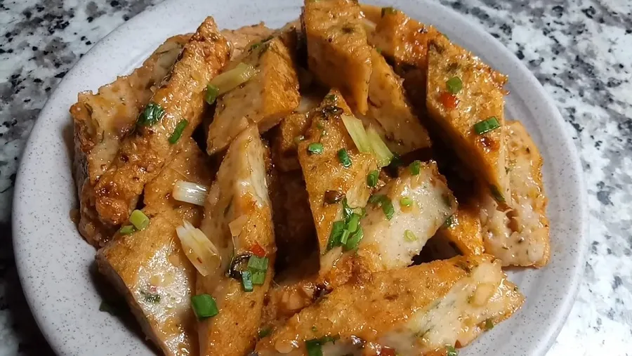 Chả cá Ninh Bình dai giòn