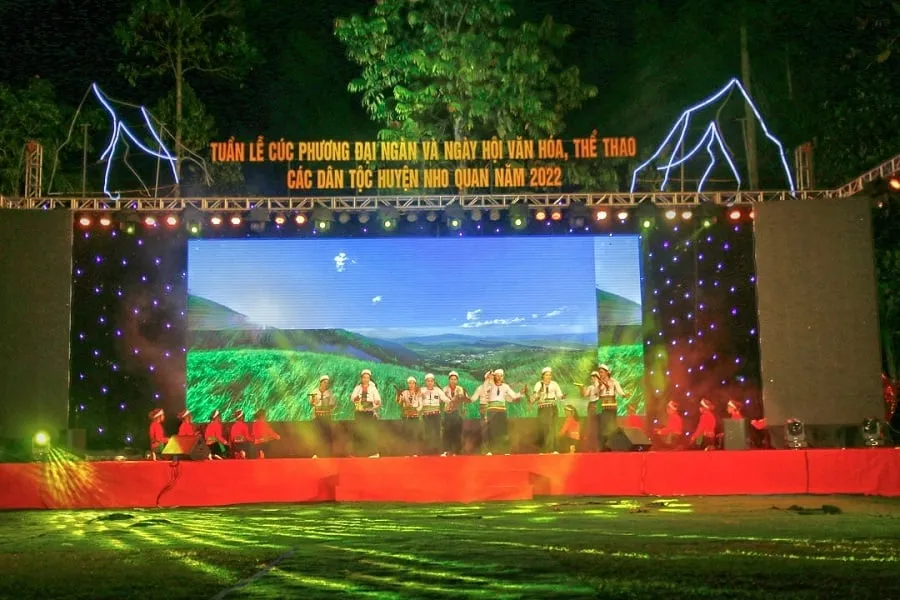 Many folk culture performances are held in Cuc Phuong