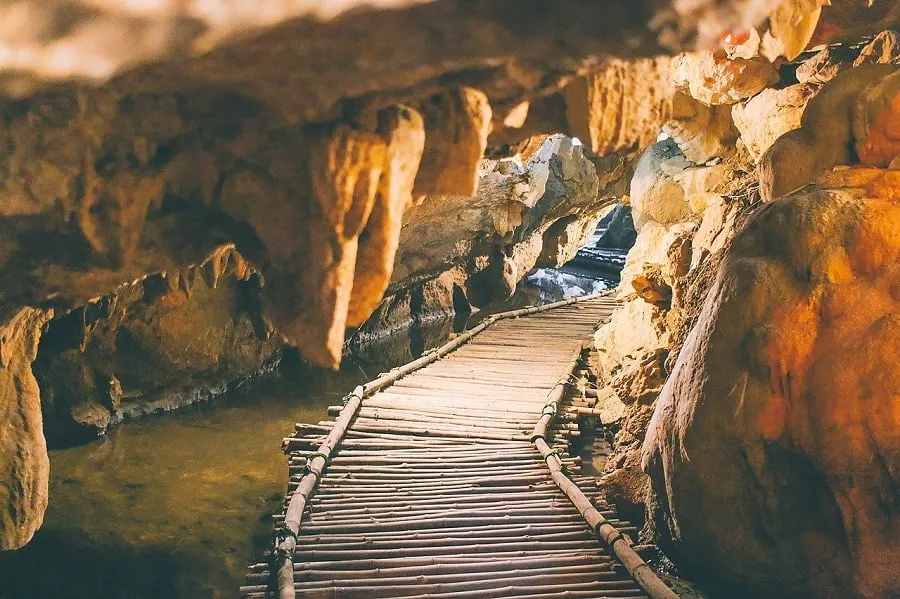 Động Tiên Ca đầy bí ẩn