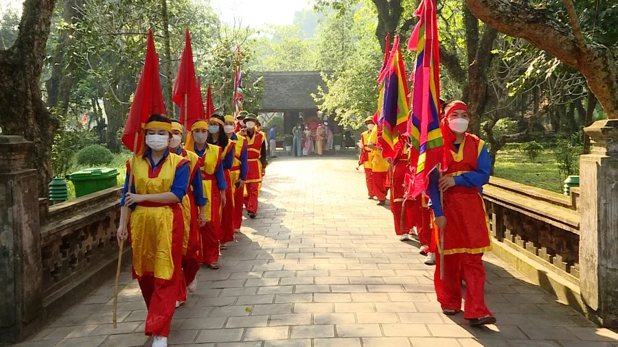 The temple opening ceremony is the beginning of the festival