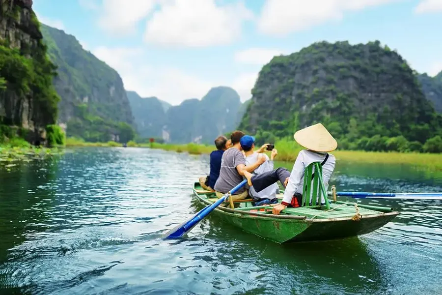 Bích Động hùng vĩ bí ẩn