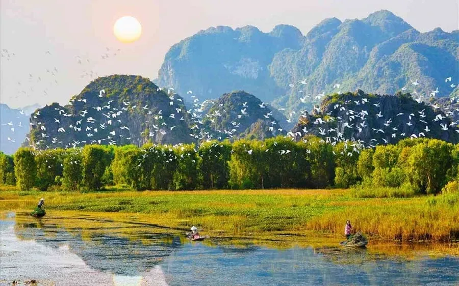 Thung Nham is the perfect tourist destination of many tourists
