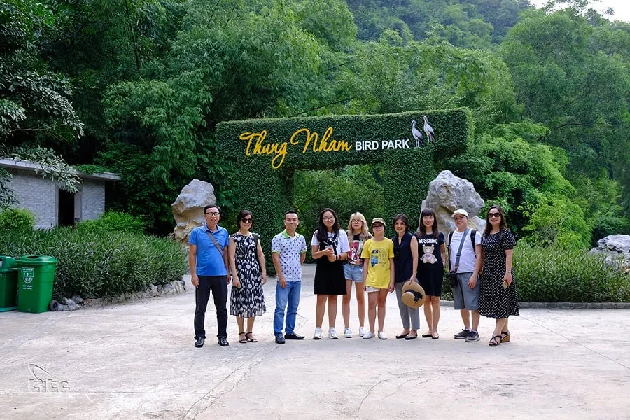 Vườn chim Thung Nham là nơi trú ngụ của hàng nghìn cá thể chim
