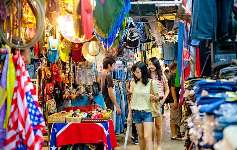 Ninh Binh Rong Market is bustling with customers