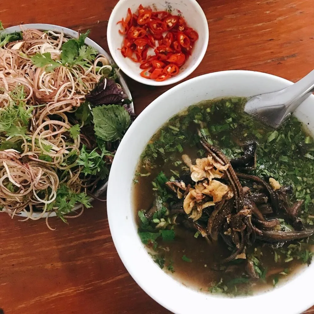 Không thể bỏ qua món miến lươn