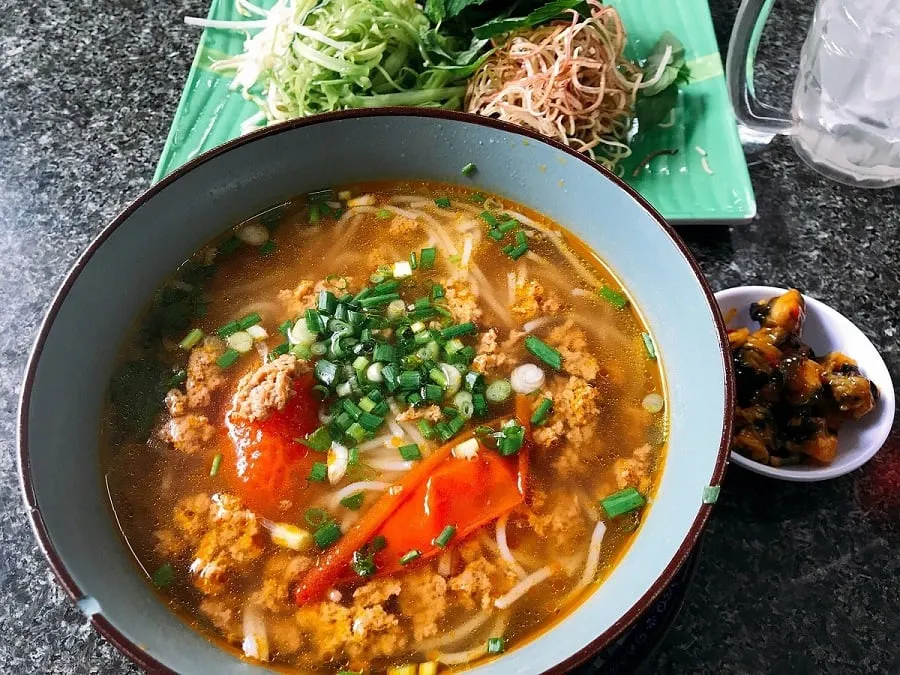Cua được dùng để làm bún phải đảm bảo độ tươi ngon
