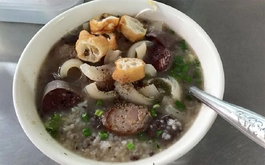 Some restaurants will eat porridge with fried eggs