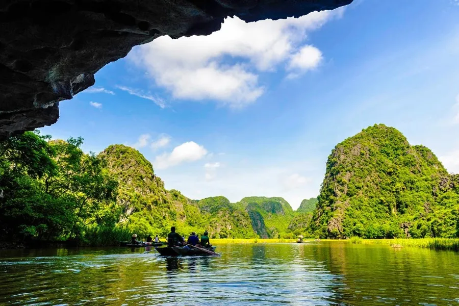 Quy Hau cave entrance leads to mysteries