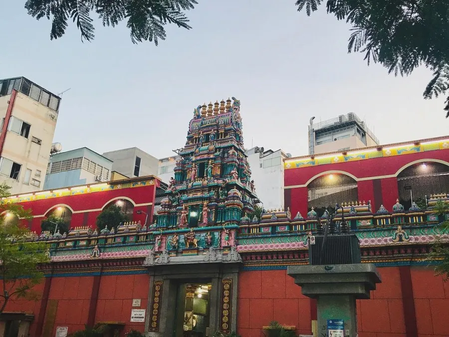 Mariamman Hindu Temple stands out in the heart of Saigon