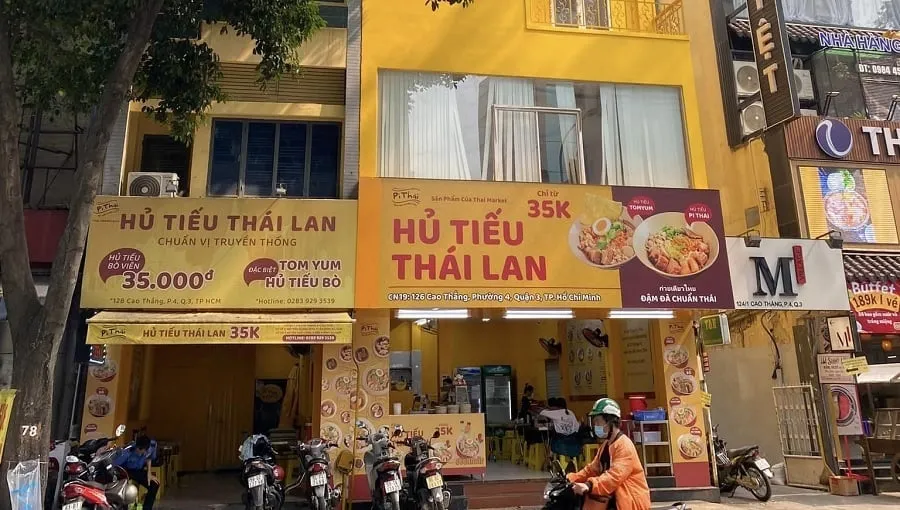 Preparing noodles requires a lot of skills to bring out the best flavor