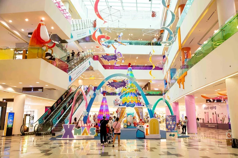 SC VivoCity opens a colorful world