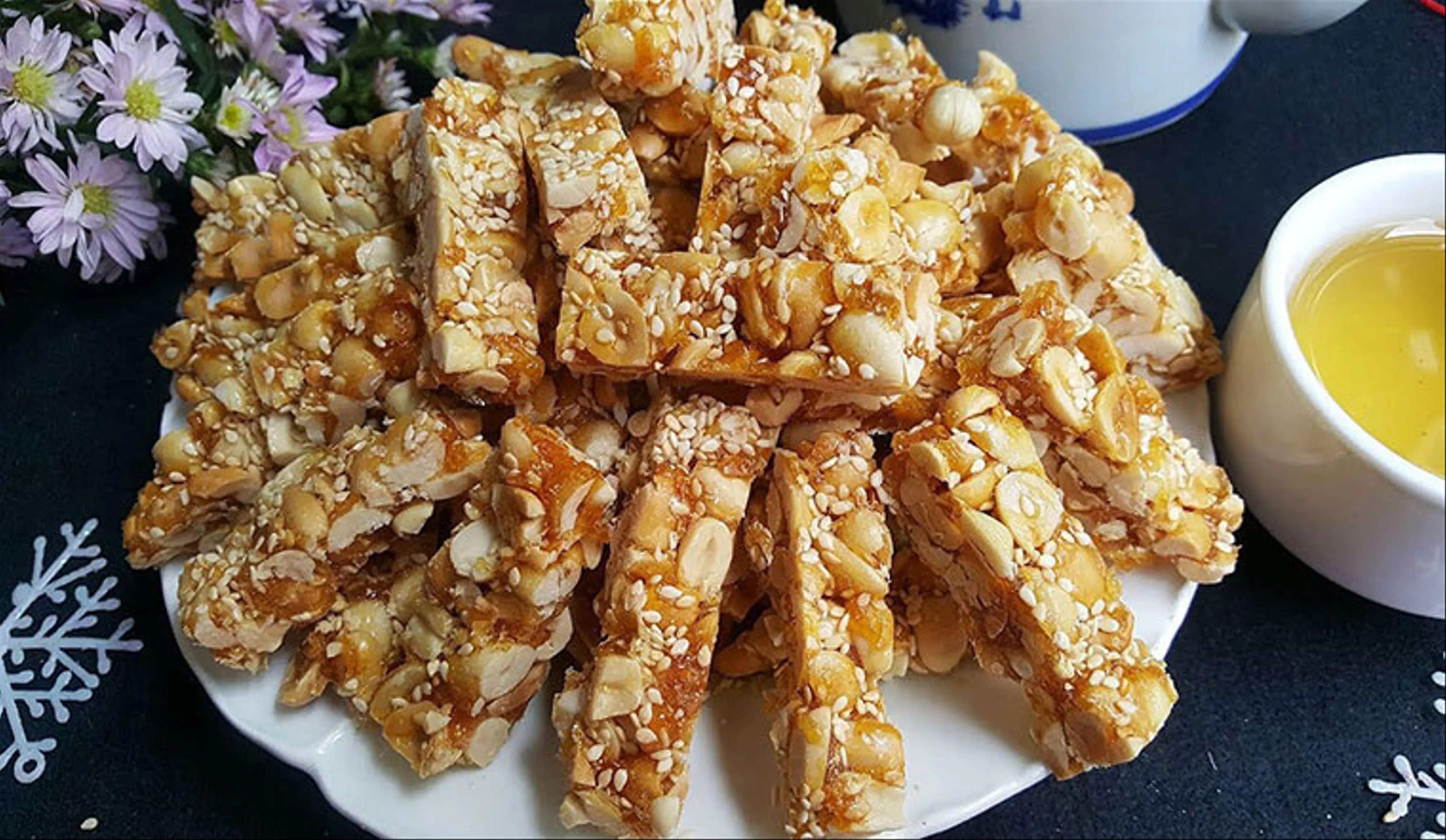 Top 5 cửa hàng kẹo lạc Ninh Bình ngon nhất