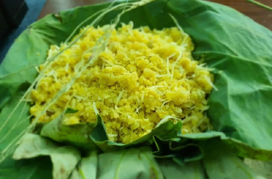 Sticky rice with green rice is always sought after by people when autumn comes