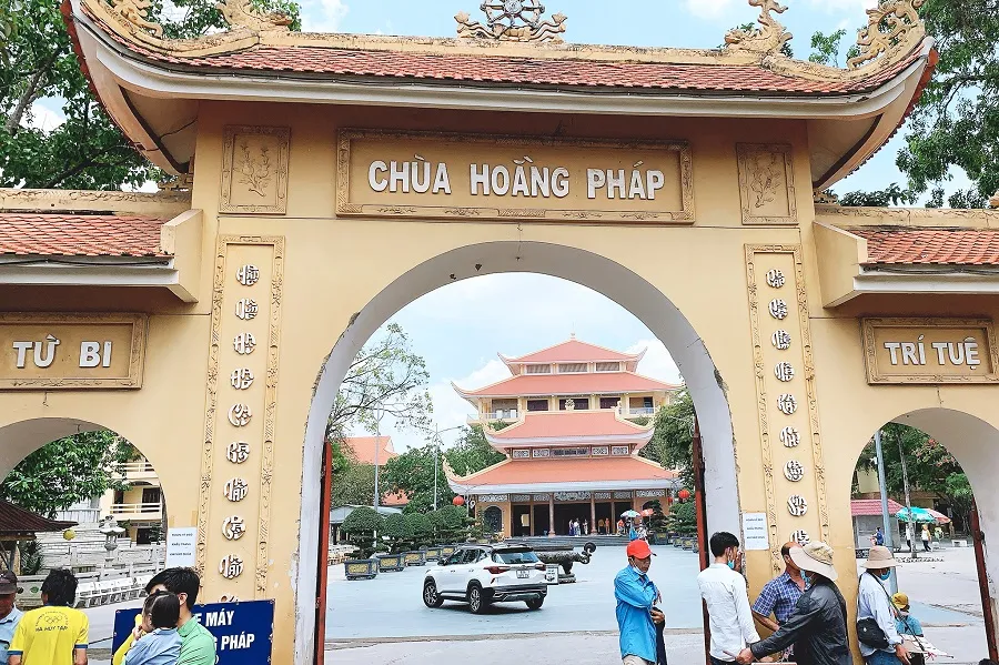 Chùa Hoằng Pháp dễ dàng tìm kiếm ngay tại Hồ Chí Minh