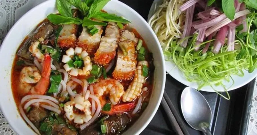 The way to cook vermicelli with fish sauce is not too complicated but brings a unique delicious flavor