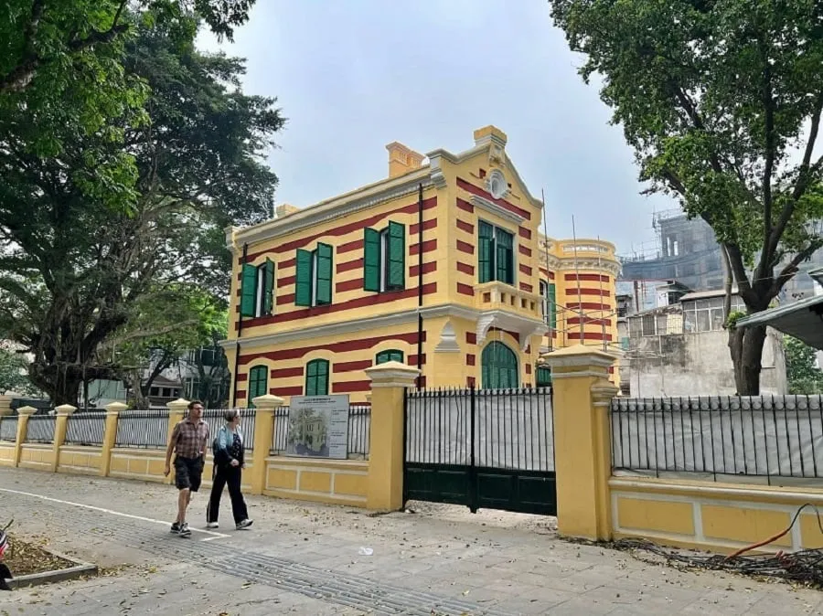 Houses with ancient French architecture in Phan Dinh Phung